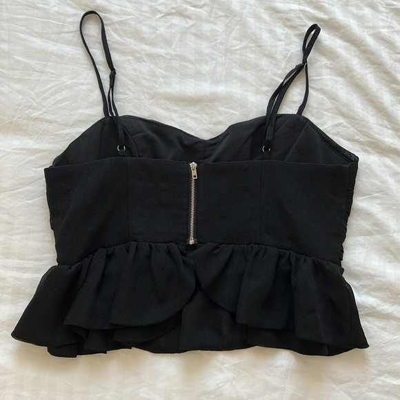 Ruffle Top - Picture 2 of 4